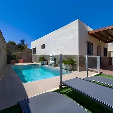Holiday home Refugio Familiar Chalet Privado Con Piscina Portatil Familias Y Parejas I Conil De La Frontera