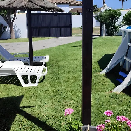 Refugio Familiar Chalet Privado Con Piscina Portatil Familias Y Parejas I Holiday home Conil De La Frontera